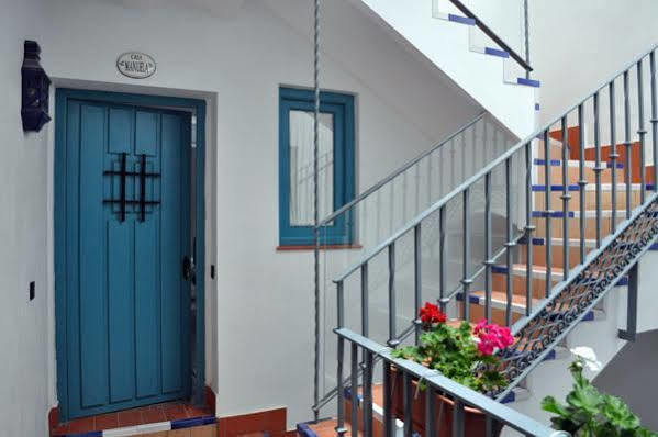 Monkeys Pureza House * Sevilha